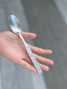 304 Stainless Steel Carving Spoon Fork for Eating Dessert Fruit Creative Cute Coffee Honey Spoon Dining Utensils Chinese Spoon