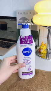 Sữa Dưỡng Thể Dưỡng trắng Ngày và đêm Phục hồi da Chống nắng NIVEA Extra Bright Night Nourish 350ml - TD Shop