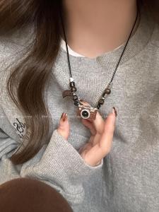 Vòng Cổ Treo Máy Ảnh Màu Cà Phê Pha Lê Thời Trang Cho Nữ Phong Cách Ngọt Ngào Mát Mẻ Dây Chuyền Xương Đòn Cao Cấp Trang Sức Hợp Kim Hợp Kim
