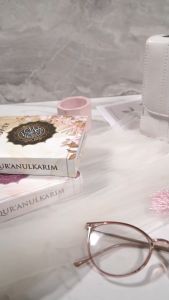 Alquran Kecil Non Terjemah Mushaf Al Aqeel Al Quran Motif Pastel Hijau Ungu Coklat Al Quran Tanpa Terjemahan Ukuran A6 Al qur an Kertas Putih Kemasan Box Hantaran Maju Mandiri Sukamaju