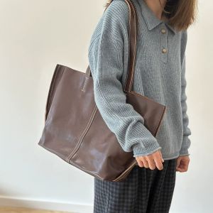 BeeGreen Women High Quality Genuine Leather Shoulder Bag Large Capacity Commuter Bag Elegant Underarm Bag