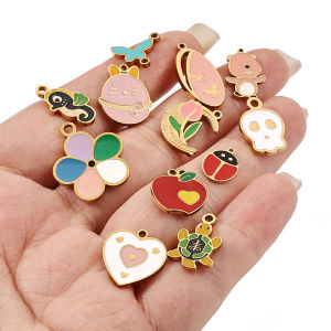 จี้สแตนเลสขัดเงาเครื่องประดับแบบทำมือรูปการ์ตูนสีทองน่ารักๆจี้ห่วง