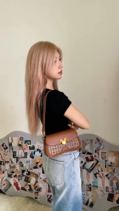 Disney Mickey Peach Shape Shoulder bag Retro with Mickey Mouse Metal Buckle Prefect Gift For Girl Women