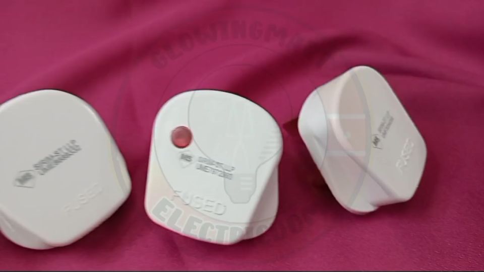 UMS PT130R-S 13A Plug Top Sirim Approved Good Quality