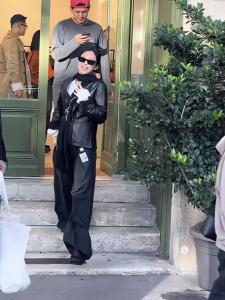 Black PU Leather Jacket Slim Fit High Waist Jeans Trendy Fashion Commute Style Long Sleeve Leather Coat Jennie Style