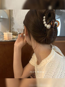 Elegant Pearl Hair Clip Womens Shark Clamp Stylish Hair Accessories Original Design Fresh out Fashion Hair Grips Hair Decorations