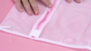 Honeycomb Mesh Laundry Bags For DelicatesNet Fabric Durable And Reusable Delicate Wash Bag Travel Organization Bag For Lingerie