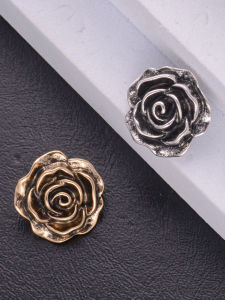 10/50pcs Retro Rose ปุ่มโลหะสําหรับเสื้อผ้าแจ็คเก็ตเสื้อ-15/29/23 มม.สีดําเงินทองแฟชั่นเย็บปุ่ม ﻿