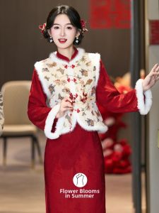 Áo Qipao Màu Đỏ Phong Cách Trung Quốc Mới 2025 cho Cô Dâu Trẻ & Quần Áo Lễ Hội