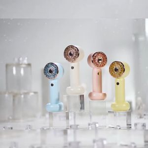 🚀 พร้อมส่ง พกพาสะดวก พัดลมพกพา พัดลม USB ชาร์จแบบพกพา พัดลมตั้งโต๊ะ ขนาดเล็ก พัดลมมือถือ สีพาสเทล