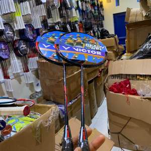 RAKET BADMINTON VIKTOR RYUGA PREMIUM 32 LBS GRATIS TAS DAN GRIP