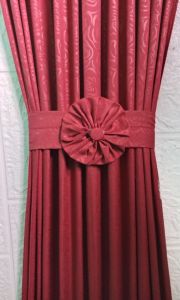 Gorden kupu kupu tinggi dua meter