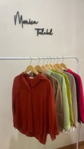 ALUNA BASIC BLOUSE HAPPY SIZE oleh Monicathelabel\\n\\n Apa itu ALUNA BASIC BLOUSE HAPPY SIZE?\\n\\nALUNA BASIC BLOUSE HAPPY SIZE adalah blouse wanita yang dirancang dengan desain elegan dan nyaman, yang dibuat oleh Monicathelabel. Blouse ini dirancang dengan berbagai ukuran yang cocok untuk berbagai bentuk tubuh wanita, menjadikannya pilihan tepat bagi Anda yang mencari blouse yang pas dan nyaman.\\n\\n Desain Blouse Elegan\\n\\nALUNA BASIC BLOUSE HAPPY SIZE memiliki desain yang elegan, dengan potongan yang menonjolkan siluet tubuh wanita. Blouse ini dirancang dengan bahan berkualitas tinggi yang lembut dan nyaman ketika dipakai. Desainnya yang sederhana namun elegan menjadikan blouse ini cocok untuk dipakai dalam berbagai acara, mulai dari acara formal hingga santai.\\n\\n Pakaian Wanita Nyaman\\n\\nALUNA BASIC BLOUSE HAPPY SIZE adalah pilihan tepat bagi Anda yang mencari blouse yang nyaman dan cocok untuk berbagai bentuk tubuh. Blouse ini dirancang dengan bahan yang lembut dan tidak membuat Anda merasa panas ketika dipakai. Selain itu, ukuran blouse yang pas juga akan membuat Anda merasa nyaman ketika memakainya.\\n\\n Mengapa Memilih ALUNA BASIC BLOUSE HAPPY SIZE?\\n\\nAda beberapa alasan mengapa Anda harus memilih ALUNA BASIC BLOUSE HAPPY SIZE sebagai pilihan blouse Anda.\\n\\n Ukuran Blouse yang Pas\\n\\nALUNA BASIC BLOUSE HAPPY SIZE memiliki berbagai ukuran yang cocok untuk berbagai bentuk tubuh wanita. Ukuran blouse yang pas akan membuat Anda merasa nyaman ketika memakainya dan tidak membuat Anda merasa tidak nyaman atau terbatas dalam gerakan Anda.\\n\\n Blouse Happy Size\\n\\nALUNA BASIC BLOUSE HAPPY SIZE adalah pilihan tepat bagi Anda yang mencari blouse yang cocok untuk berbagai bentuk tubuh wanita. Blouse ini dirancang dengan berbagai ukuran yang cocok untuk berbagai bentuk tubuh wanita, menjadikannya pilihan tepat bagi Anda yang mencari blouse yang pas dan nyaman.\\n\\n Cara Memilih Ukuran yang Tepat\\n\\nMemilih ukuran blouse yang tepat sangat penting agar blouse Anda pas dan nyaman ketika dipakai. Berikut adalah beberapa tips untuk memilih ukuran blouse yang tepat.\\n\\n Menentukan Ukuran Ideal\\n\\nSebelum membeli ALUNA BASIC BLOUSE HAPPY SIZE, pastikan Anda mengetahui ukuran ideal Anda. Anda dapat mengukur lingkar dada, pinggang, dan pinggul Anda untuk menentukan ukuran blouse yang tepat.\\n\\n Tips Memilih Ukuran Blouse yang Pas\\n\\nBerikut adalah beberapa tips untuk memilih ukuran blouse yang pas:\\n\\n- Pastikan ukuran blouse yang Anda pilih sesuai dengan ukuran ideal Anda.\\n- Coba blouse sebelum membelinya jika memungkinkan.\\n- Perhatikan potongan blouse, apakah blouse tersebut cocok dengan bentuk tubuh Anda.\\n- Pertimbangkan gaya blouse yang Anda inginkan, apakah blouse tersebut cocok dengan acara yang akan Anda hadiri.\\n\\nALUNA BASIC BLOUSE HAPPY SIZE adalah pilihan tepat bagi Anda yang mencari blouse yang elegan, nyaman, dan cocok untuk berbagai bentuk tubuh wanita. Jangan ragu untuk mencoba blouse ini dan temukan ukuran yang pas untuk Anda!\n}