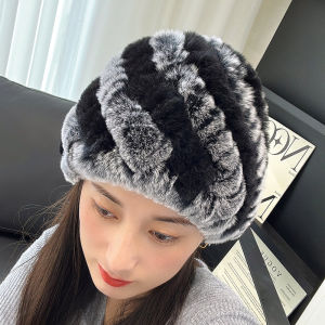 Handwoven Pure Rabbit Fur Hat: A Stylish & Warm Winter Accessory