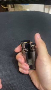 Bật lửa khò 3 tia Honest BCZ758-1 chính hãng – Có đục cigar khe nhìn gas kim loại cao cấp