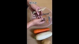 SEA JJT ชุดเครื่องครัวเครื่องปอกมันฝรั่งผลไม้อเนกประสงค์สามชิ้นแบบที่ปลอกเปลือกทำจากสแตนเลสสตีล