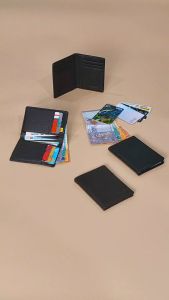 KASHVAU Genuine Leather Small Wallet for Men Slim Bifold Wallet Fits RM100 10 Card Slots K701