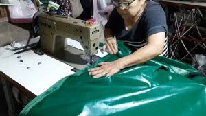 ผ้าใบเคลือบเงา  F78  ขนาดสินค้า 4.5x8 | 4.5x7 | 4.5x6 | 3.5x8 | 3.5x6 | 3.5x5  | ชนิดบางเคลือบเงากันน้ำได้ 100 %  ใช้คลุมรถบรรทุกขนส่งสินค้า ทนแดดทนฝนทนแรงลมสูง