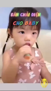 Bàn Chải Đánh Răng Điện Trẻ Em Chữ U 360° Silicon Mềm – 3 Chế Độ Rung + Đèn LED Diệt Khuẩn