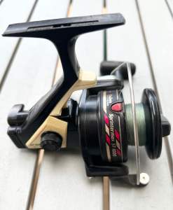 (D280) Daiwa Sprintermax ST-1000B Fishing Reel Japan Domestic Market - JDM (USED)