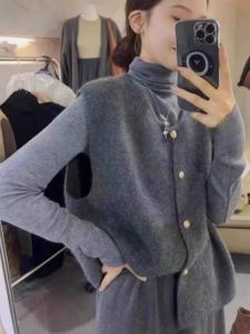 Áo Len Dệt Kim Màu Xám Thanh Lịch Dành Cho Nữ Mùa Đông Mềm Mại Có Nút Áo Len Cardigan Không Tay Thiết Kế Cổ Tròn Thường Ngày