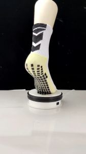 ถุงเท้ากันลื่น ถุงเท้ากีฬากันลื่น ถุงเท้าสั้นกันลื่น พร้อมส่ง Freesize ลายลูกศร