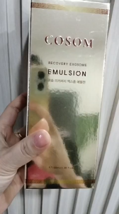 COSOM Luxury Exosome Emulsion – Sữa Dưỡng Da Căng Mịn Đều Màu Hỗ Trợ Giảm Tàn Nhang & Lão Hóa