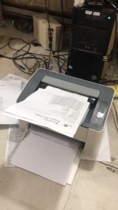 Máy In Văn Phòng ( In 1 Mặt A4  A5 in qua dây và Wifi Nhỏ Gọn ) - HP 107a - 107w ( Tặng Hộp Mực Đa Năng - Dây Nguồn  Cáp in Mới 100% Đi Theo Máy )