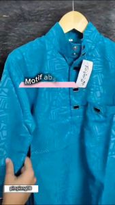 Jubah terbaru untuk anak laki laki usia 3-12 tahun bahan katun embos pakaian muslim anak jubah