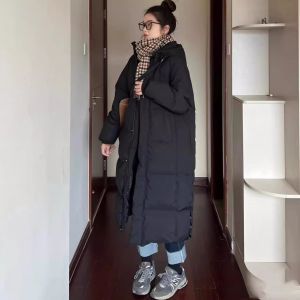 Áo phao KUGEMA dáng dài qua gối dày dặn phong cách