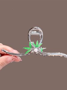 กิ๊บติดผมลายใบไม้ไผ่สไตล์จีนโบราณสำหรับผู้หญิง กิ๊บติดผมขนาดใหญ่ สไตล์สัตว์ฉลาม ทรงเรียบง่าย ประดับเพชรเทียม ทรงเรียบง่าย ทรงเรียบง่าย