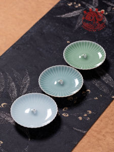 จุดประกายความสร้างสรรค์ แท่นใส่ดอกไม้เซรามิกสีเขียว Longquan สำหรับใช้ในบ้าน ที่วางดอกไม้ Incense แบบตั้ง เครื่องประดับชา Chinese Style