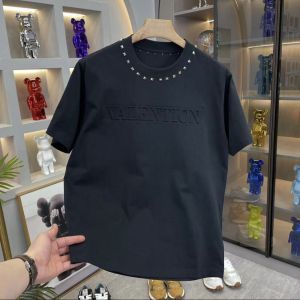 Summer Slim Fit round Neck Short Sleeve T-Shirt Mens Breathable Rivet Fashion Versatile Half Sleeve Body T-Shirt New Top Clothes