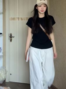 Áo Thun Cotton Tay Ngắn Màu Đen Cho Nữ Mùa Hè 2024 Dáng Ôm Vừa Vặn Thời Trang Thường Ngày Cổ Tròn Màu Trơn