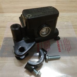 Master Rem Atas Assy Depan Hitam Beat Vario Scopy Spacy Supra X 125 Supra X Fit New Karisma Supra GTR 150 CS1 One Rumah Minyak Rem Assy Depan Hitam Beat Karbu Pop Street Fi Esp Vario Karbu Lama 110 125 150 125 non CBS Scoopy Spacy Handle Kanan Hitam Vario