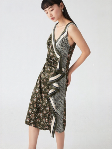 Vero Moda | Irregular Print V-Neck Sleeveless Mid Dress