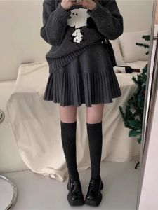 กระโปรงสั้นทรงเอเอวสูงสีเทา ผ้าถัก เอวยางยืด สำหรับผู้หญิง ช่วงฤดูใบไม้ร่วง กระโปรงสั้นทรงเอเข้ารูปสไตล์เกาหลี