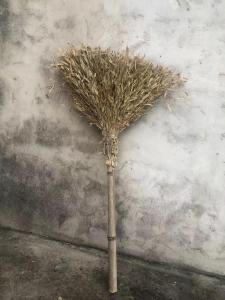 Household Courtyard Garden Old-Fashioned Broom Outdoor Sanitation Road Factory Broom Long Bamboo Broom Black Leather Big Broom
