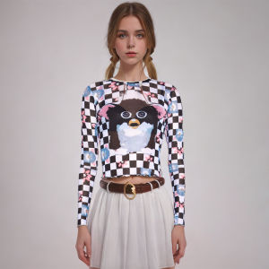 Slim Fit Long Sleeve Top for Women Fashionable Slimming T-Shirt Polyester Material round Neck Short Style Summer Wear