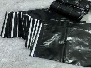 PLASTIK POLYMAIRE PE - plastik packing warna hitam isi 100pcs