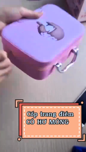 Đồ chơi Vali trang điểm cho bé gái có hơ móng