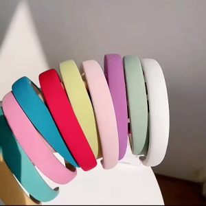 AIDA Headband female simple color wild go out wide-brimmed face wash hair hoop headwear 防滑压发头箍女网红碎发卡简约色百搭外出宽边洗脸发箍头饰