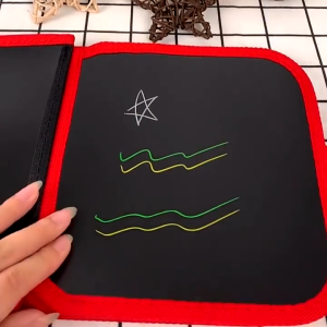 Sách 10 Trang Vẽ Tô Màu Xóa Được Kèm 6 Bút Màu Cho Bé - Không Bẩn Tay