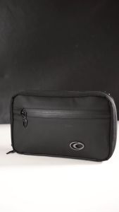 OZONE 858 Dean Clutchbag Multifungsi | Tas Ransel/Slingbag | Kulit PVC Warna Hitam Pekat