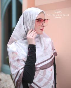 Kerudung Krudung Hijab Jilbab Scarf Segi Empat 4 Voal Premium Warna Sage Green - Hijau - Ungu - Abu - Coklat - Pink - Brown - Grey - Purple Motif Printing Masya Syari MADENIA SYARI By MASYA