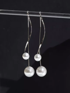 Elegant Long Pearl Tassel Hoops French Design Sensation Simple Fashion Pearls Swinging Ear Wire Womens Fashion Jewelry Earrings