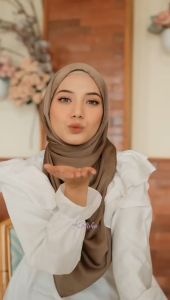 Pashmina Silk Pashmina Silky Cradenza Pashmina Terbaru Satin Silky Premium By Kalishaofficial