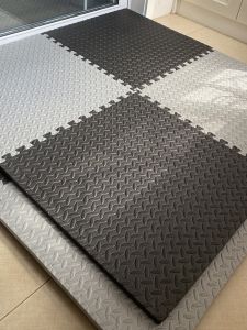 Thickened Foam Home Use Mat Fitness Gymnastic Anti-Slip Mat Jump Rope Shock Absorption Mat Soundproofing Sports Mat Black