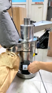 Máy nghiền dược liệu (SIÊU KHOẺ) máy xay thảo dược thuốc bắc DF-25 giá rẻ