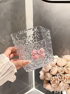 Giá Đỡ Dán Tường Trong Suốt Đính Kèm Charm Nơ Xinh Xắn Kệ Đựng Đồ Nhỏ Gọn Acrylic Không Đục Lỗ Phù Hợp Decor Phòng TIDO TI DO
